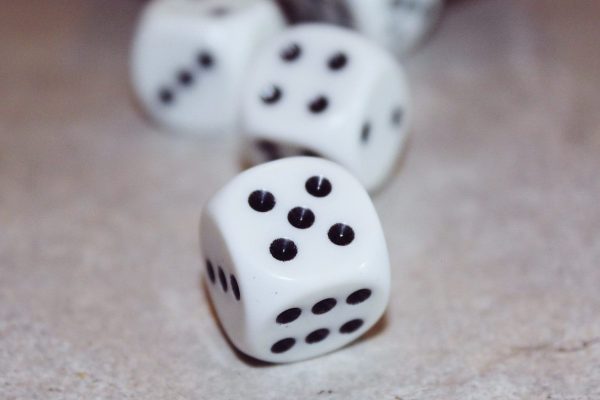 立博体育深度解析：龙王捕鱼与幸运飞艇的选号策略与实战风险管控